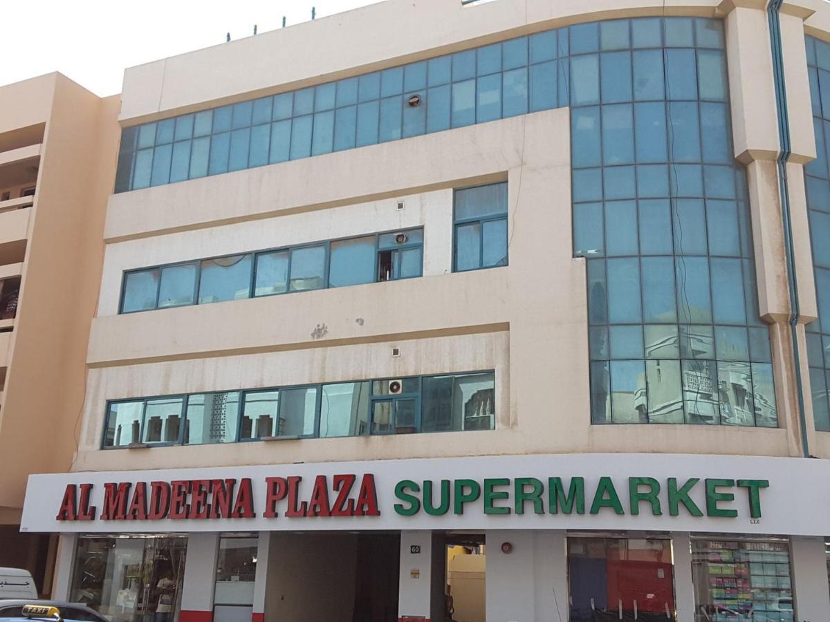 Brand New Boys Hostel 5 Min Walk From Burjuman Metro Station Exit-4 With All Brand New Furnishings & Free Facilities Dubai Buitenkant foto