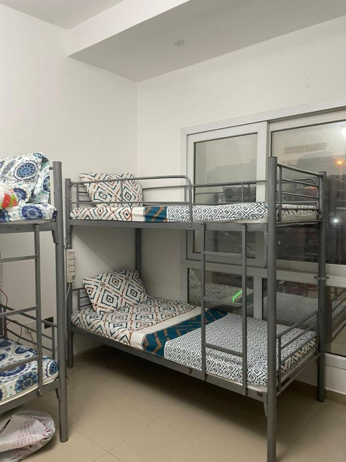 Brand New Boys Hostel 5 Min Walk From Burjuman Metro Station Exit-4 With All Brand New Furnishings & Free Facilities Dubai Buitenkant foto